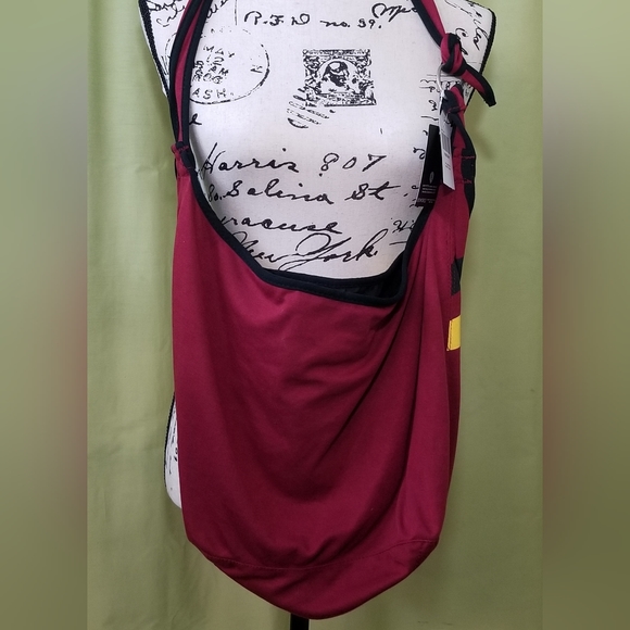 Harry Potter Quidditch Varsity Hobo Bag 07 Hot Topic NWT - Picture 3 of 5